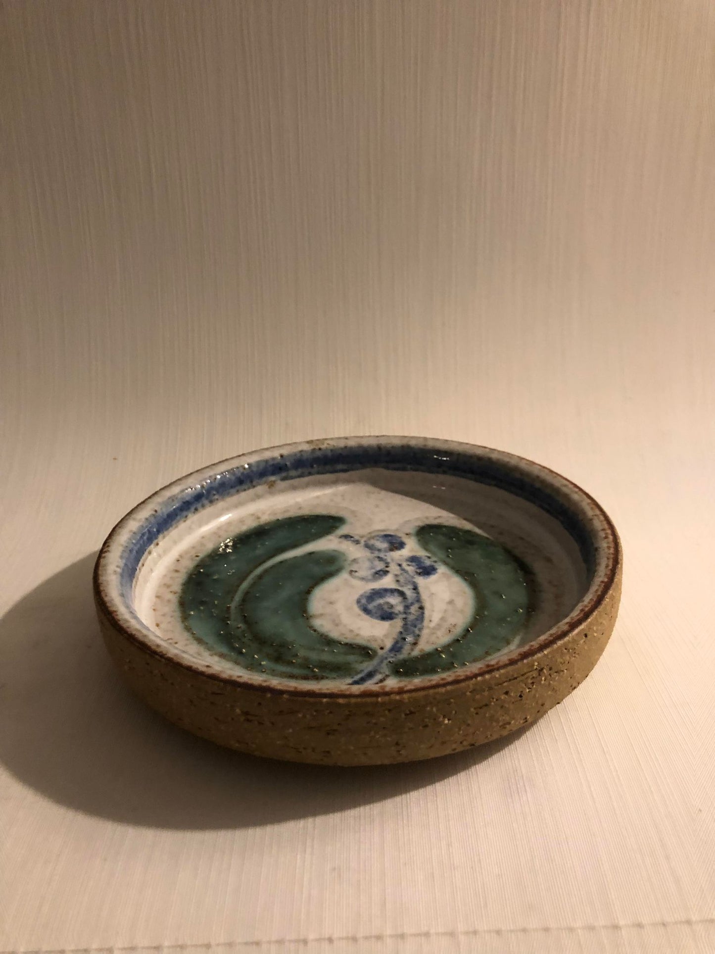 Søholm - handmade bowl / saucer in stoneware. (3109) - No. 01054