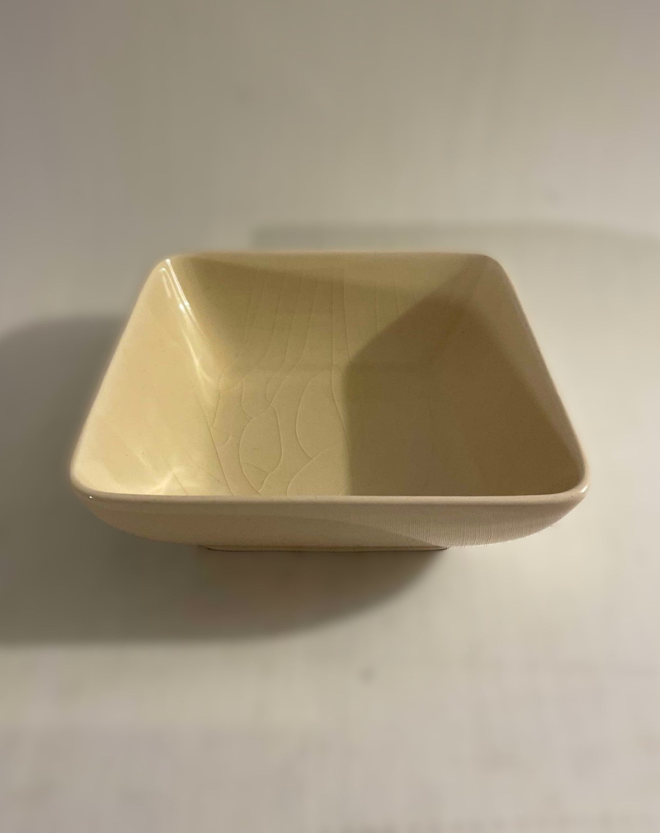 Nanna Ditzel for Søholm, iconic cracked ceramic bowl in beige shade - no. 0990