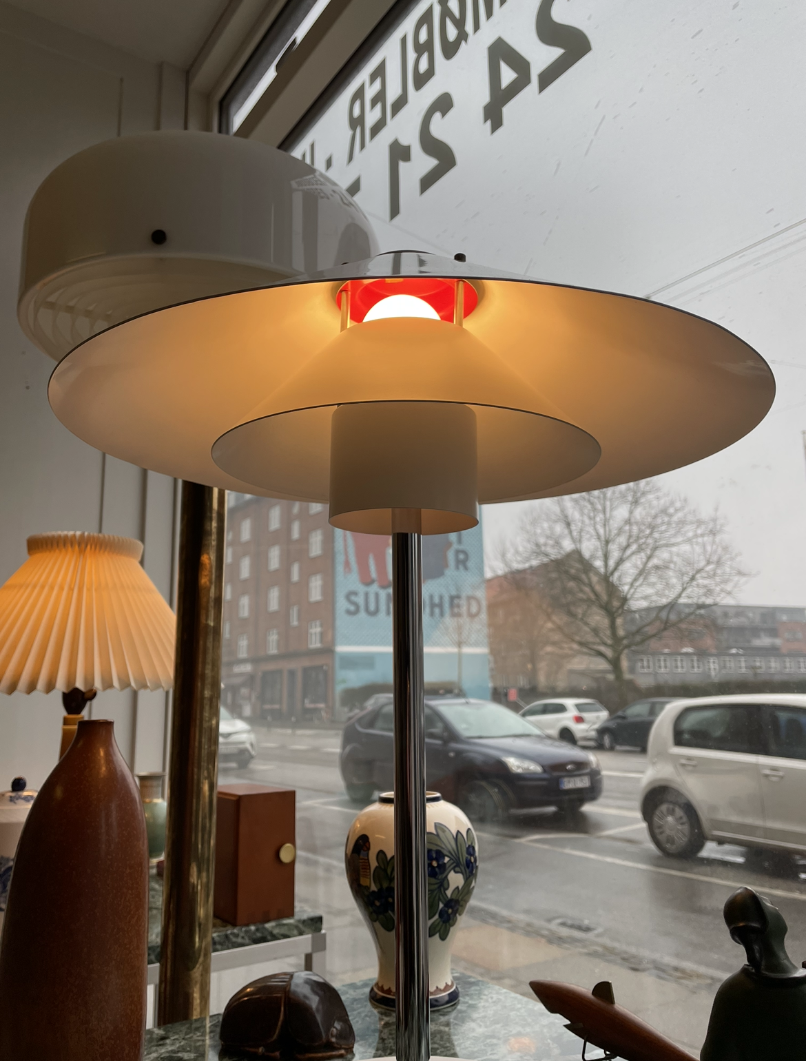 Christian Hvidt bordlampe, model Trapeze fra Nordisk Solar - nr. 011076