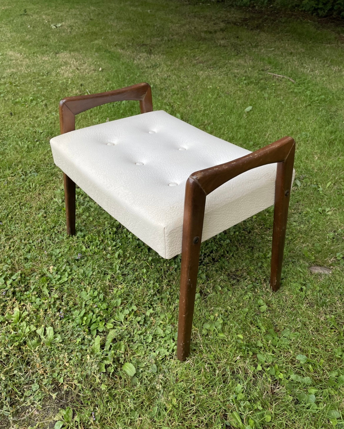 Vintage stool with artificial leather and stained beech frame - no. 04013