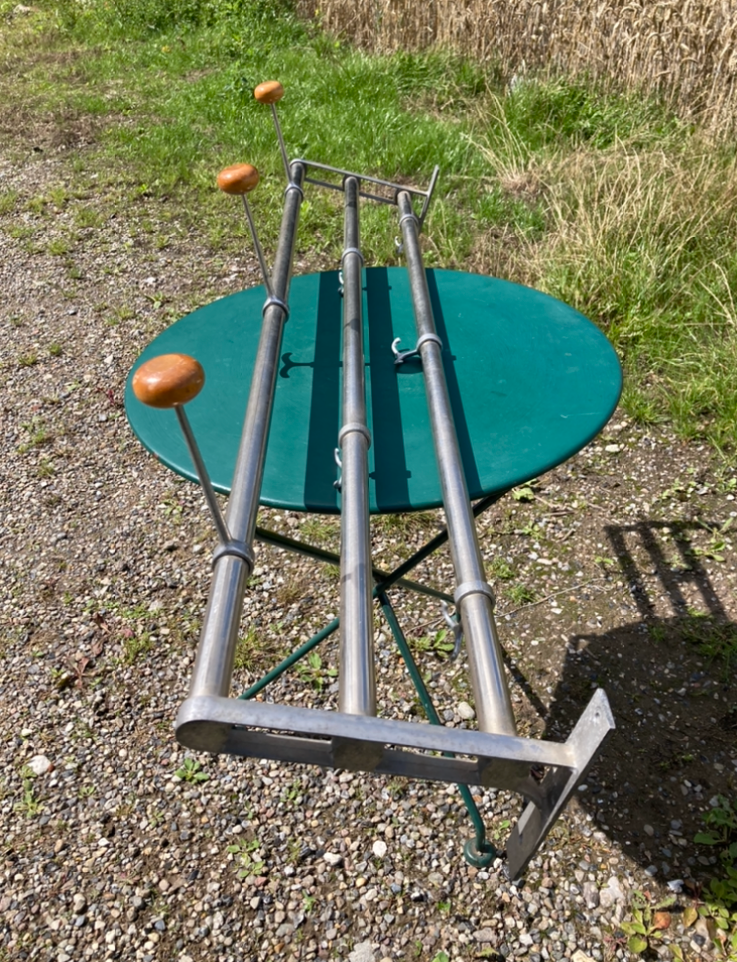 Nice vintage metal hat shelf and coat rack - no. 0491