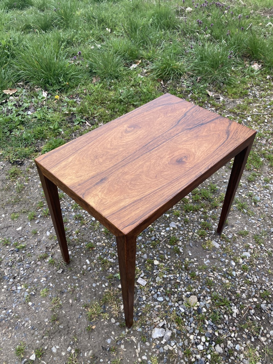 Beautiful Haslev side table in Rosewood - 0042