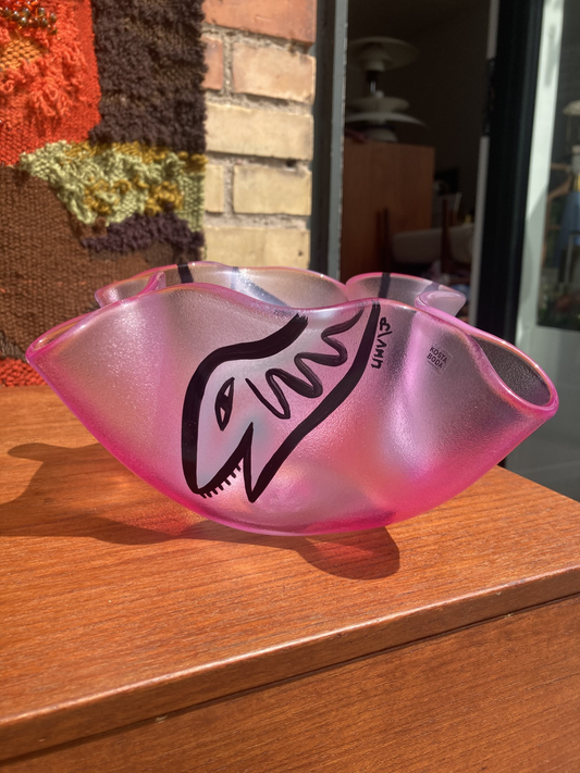 Ulrica Hydman Vallien glass bowl from Kosta Boda - no. 0197