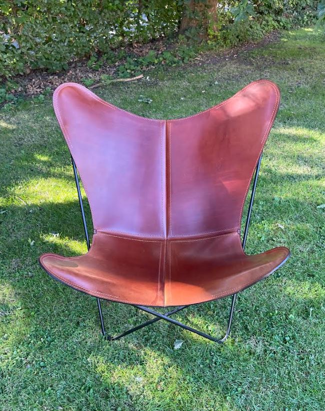 Beautiful Cuero Bat chair in core leather - no. 05040