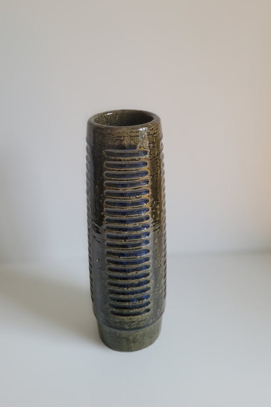 Tall Mid-Century chamotte vase, design by Per &amp; Anna Linnemann-Schmidt - no. 011922