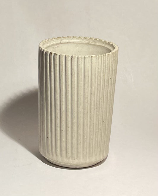 Beautiful Arne Bang vase no. 117 - no. 01626