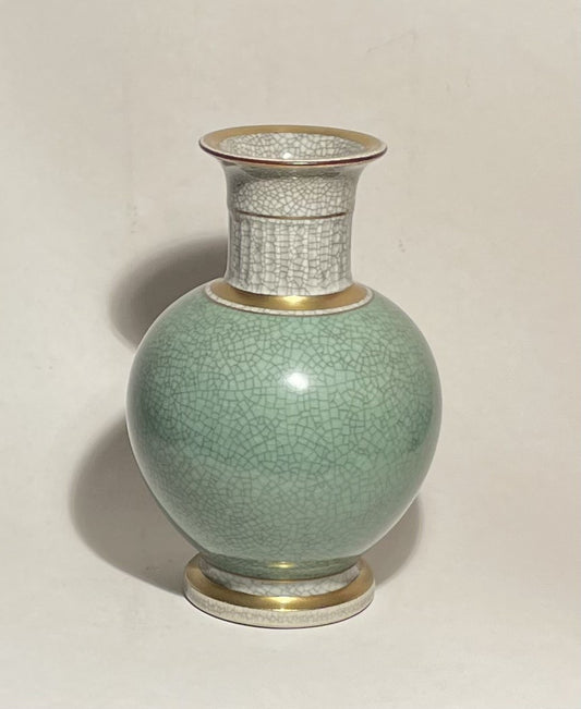 ロイヤル コペンハーゲンの美しいクラケル/磁器花瓶 - no. 01683