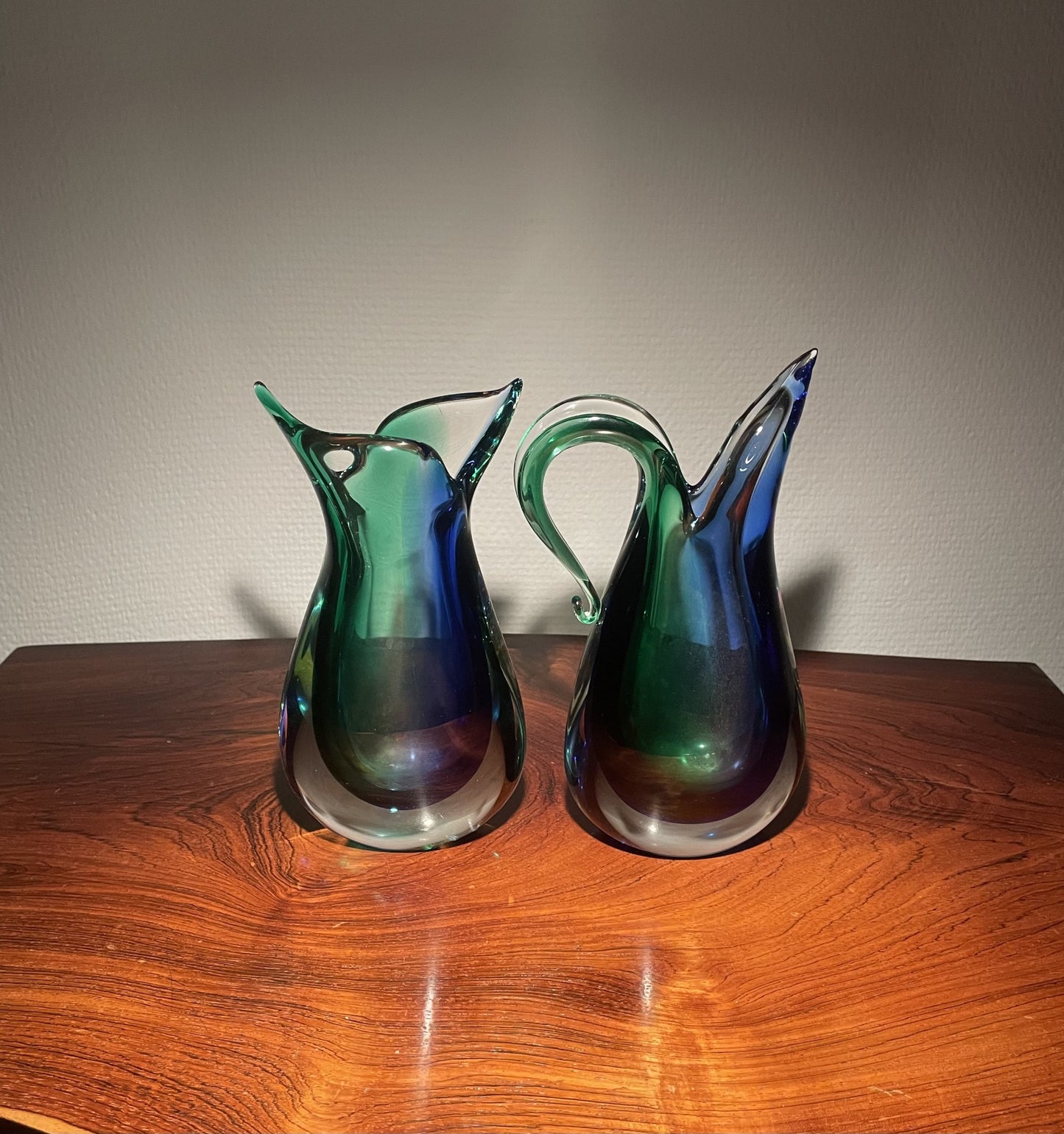 A pair of beautiful Murano glass vases from Atelier Oball Murano - no. 09080 