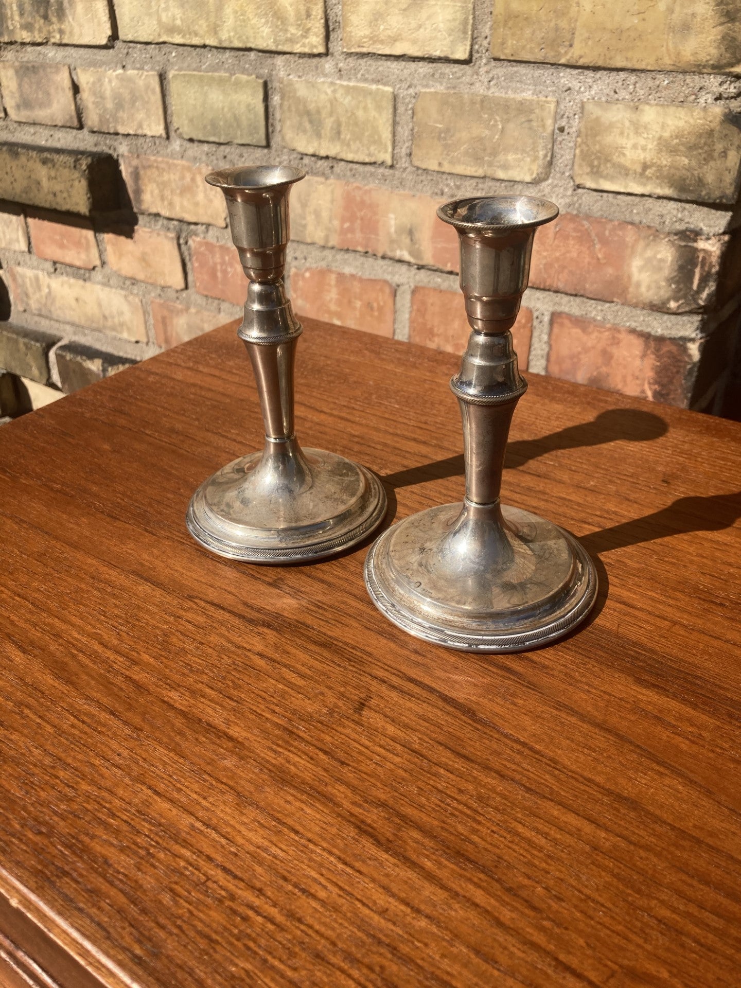 2 silver candlesticks - no. 0604