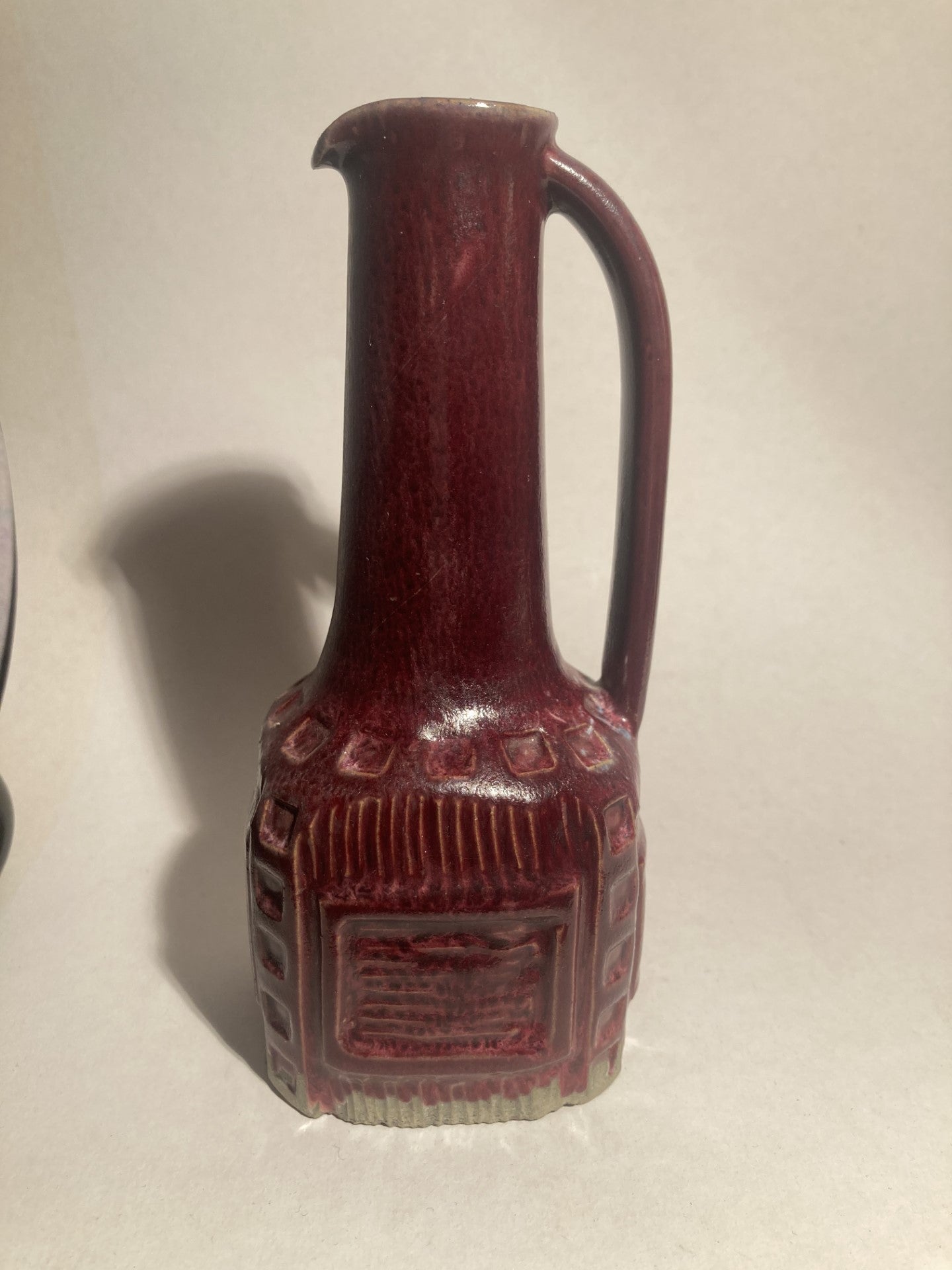 Beautiful Edmund Andersen jug in oxblood glaze - no. 01376