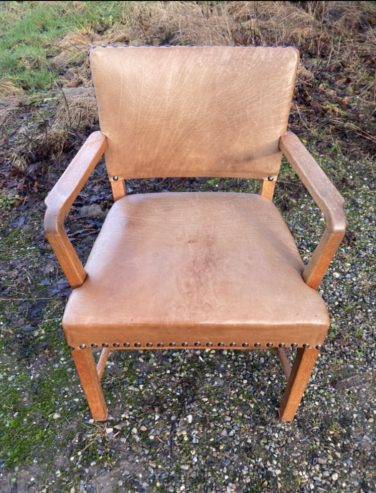 Beautiful armchair in oak from Rud Rasmussen - no. 01685