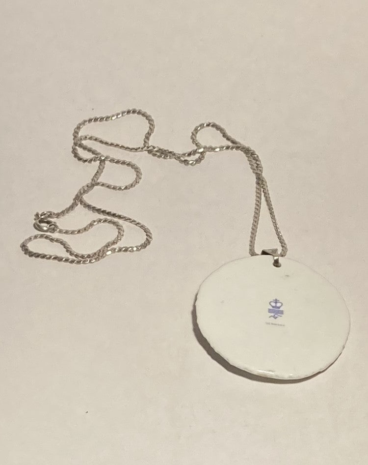 Beautiful Nils Thorsson porcelain / silver pendant from Royal Copenhagen - no. 01905