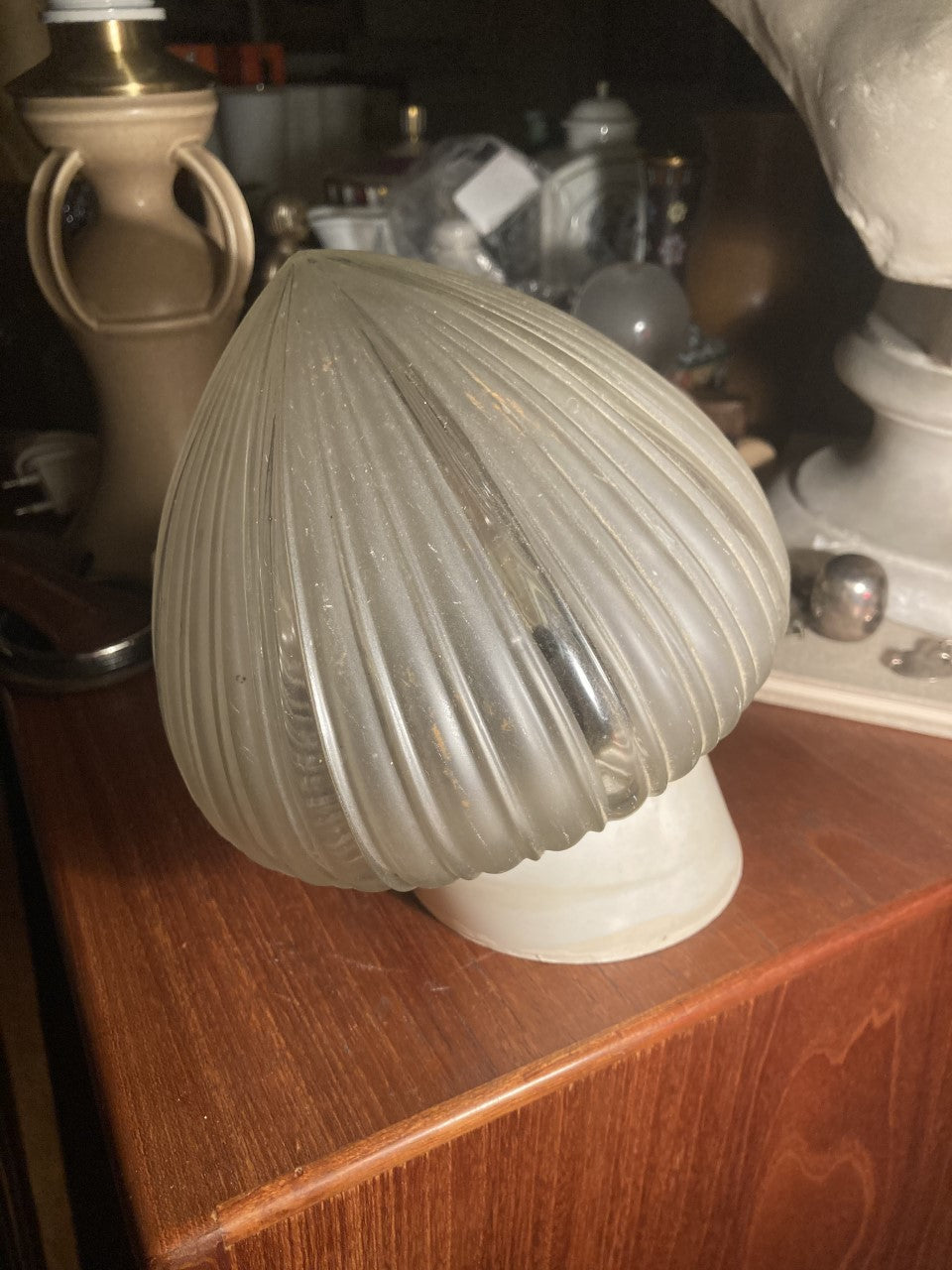 Wall lamp from Lyfa, in good condition